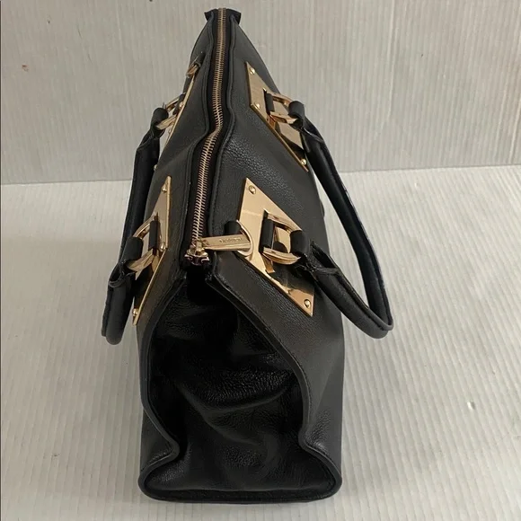 DANIER Black Leather Tote Bag /handbag with Gold Hardware - Picture 6 of 15